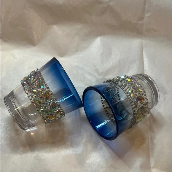 Hand Crafted Bling Embellished Plastic Shot Glasses Set of 2 - Picture 3 of 10